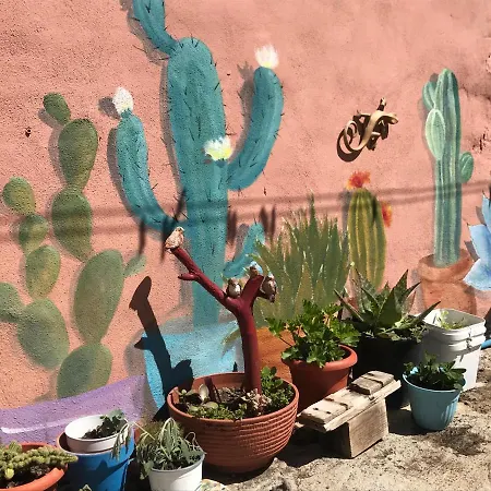 El Carmen Bed & Breakfast *